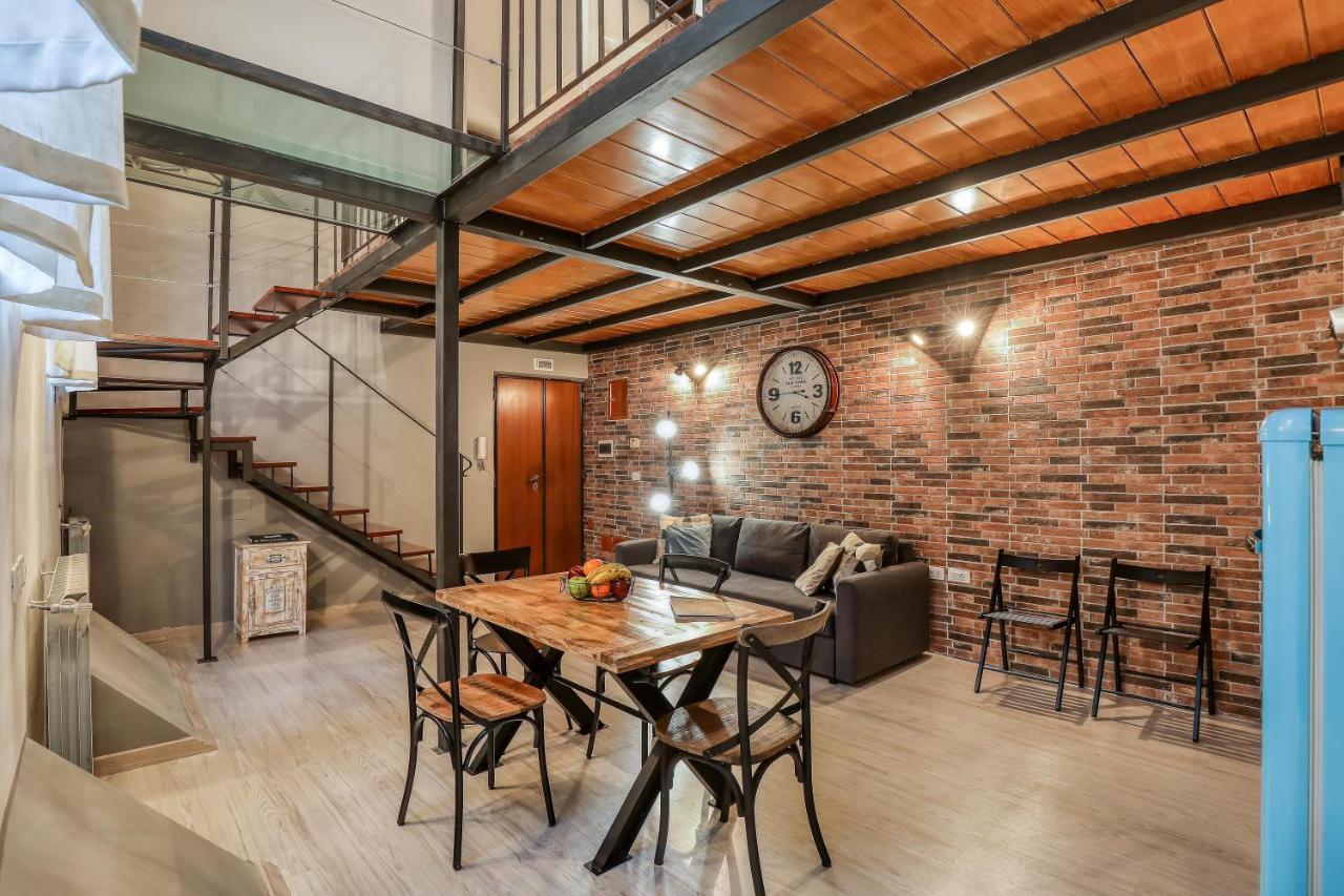 Appartamento Atrhome Loft Canova Roma