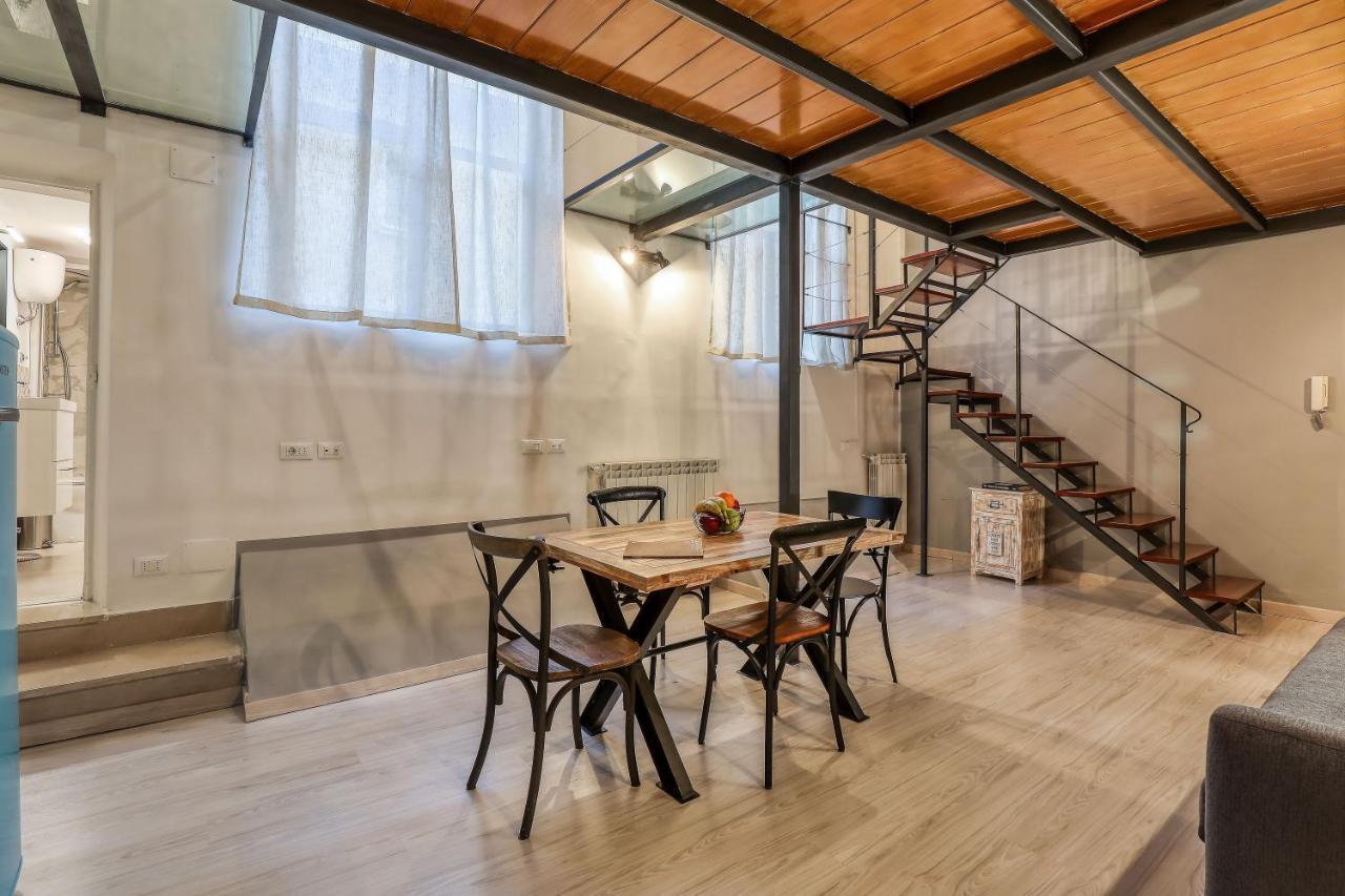 Appartamento Atrhome Loft Canova Roma